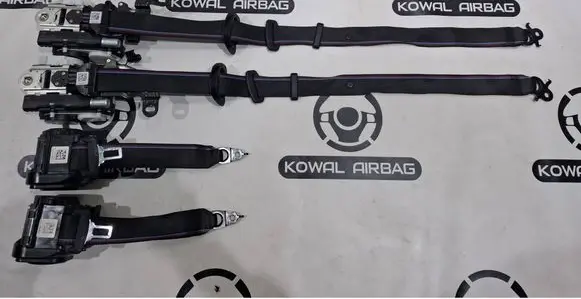 BMW 5 G30 G31 G38 Set of seat belts 34277328 34277327 643179800