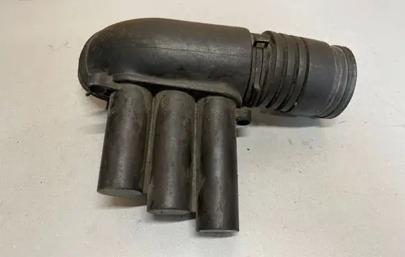 Volkswagen Golf Sportsvan Intercooler hose/pipe 04E129651C