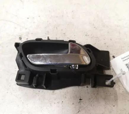 Peugeot 308 Front door interior handle 9660525380