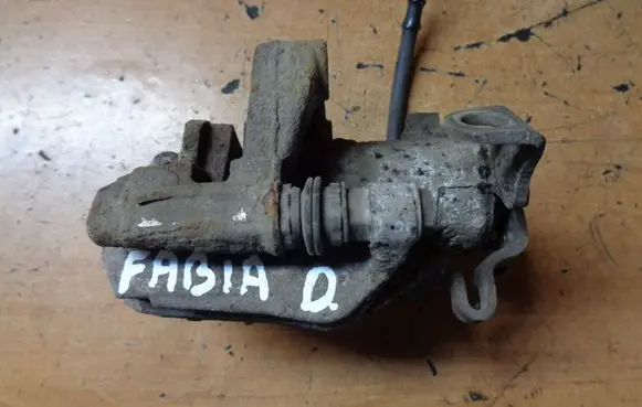 Skoda Fabia Mk2 (5J) Rear brake caliper