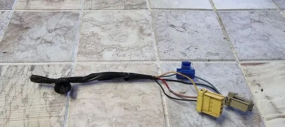 Mazda 3 I Rear tail light wiring loom 