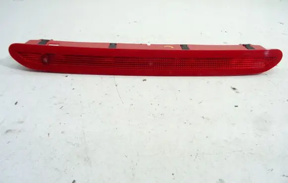 Volkswagen Golf VII Third/center stoplight 5K0945087D