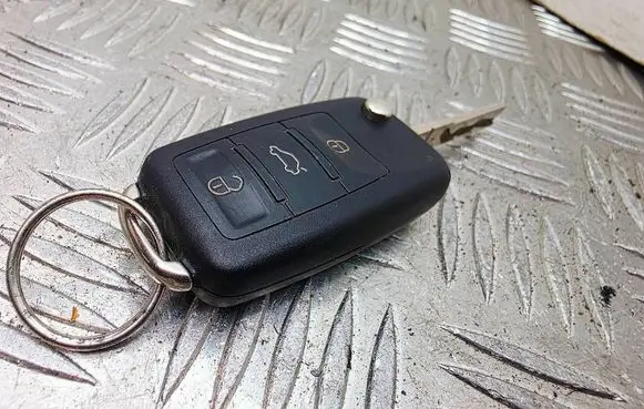 Audi A8 S8 D3 4E Ignition key/card 4E0837220M