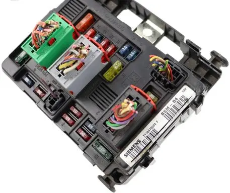 Citroen C2 Fuse module 9643498780 T118470004F