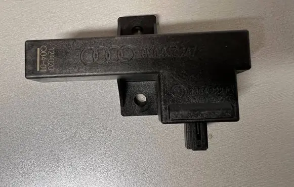 Volkswagen Touareg II Keyless (KESSY) go control unit/module 8K0907247