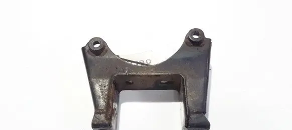Skoda Fabia Mk2 (5J) Engine mounting bracket 6q0199111k