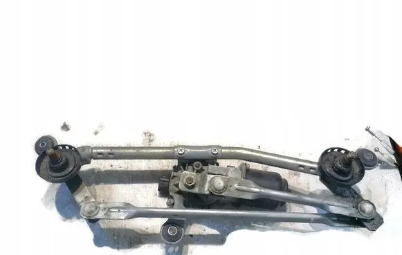 Nissan Micra Front wiper linkage and motor 83TYS