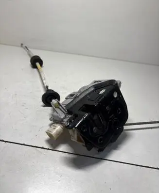 Audi A6 S6 C6 4F Front door lock 4F1837016