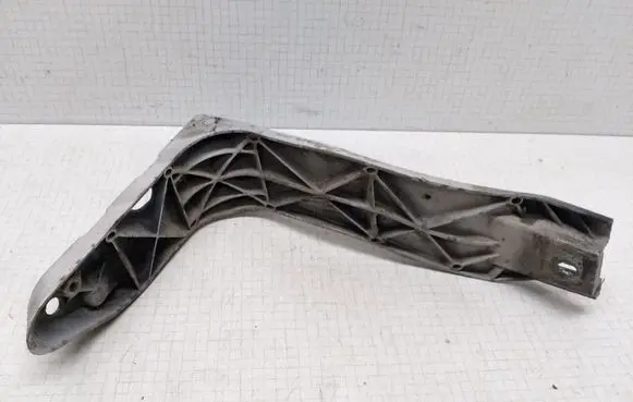 Audi A4 S4 B6 8E 8H Front bumper mounting bracket 8E0821137