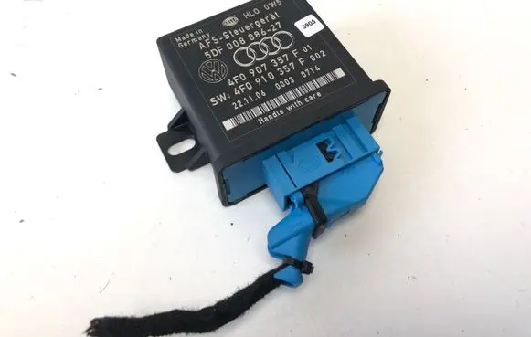 Audi Q7 4L Light relay 4F0907357F 4F0910357F