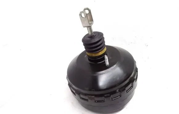 BMW 3 E90 E91 Brake booster 6785647