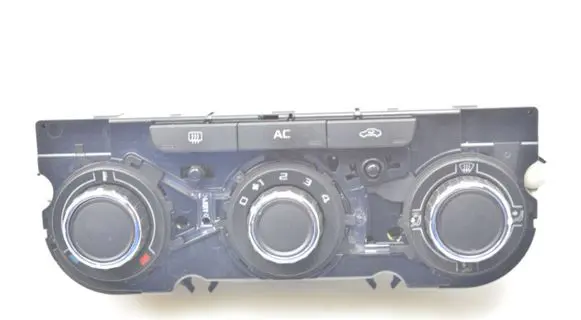 Skoda Yeti (5L) Air conditioner control unit module 3T0820047AB