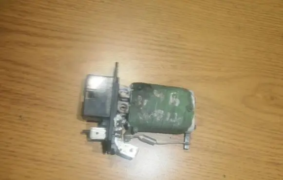 Opel Tigra A Heater blower motor/fan resistor