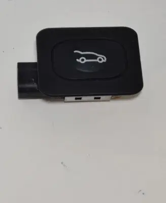 Lincoln MKZ II Tailgate/boot open switch button DP5T14K147BA