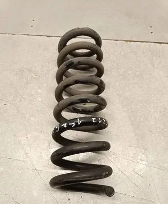 Mercedes-Benz E W212 Rear coil spring