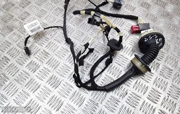 Citroen DS3 Engine installation wiring loom 9674237180