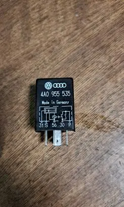 Audi A6 S6 C4 4A Other relay 4A0955535