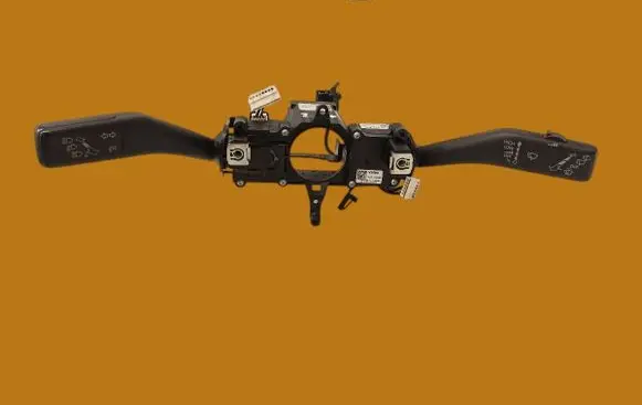 Skoda Octavia Mk3 (5E) Wiper turn signal indicator stalk/switch 5K0953502K