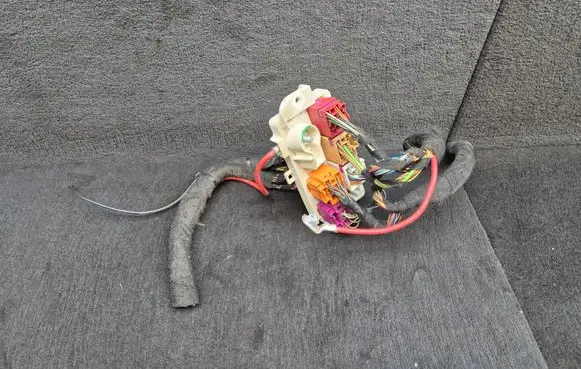 Audi A6 S6 C6 4F Fuse box set 4F1937545
