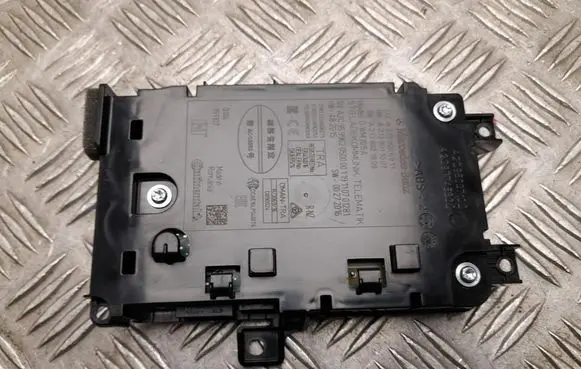 Mercedes-Benz E W213 Wireless charging module A2139006911