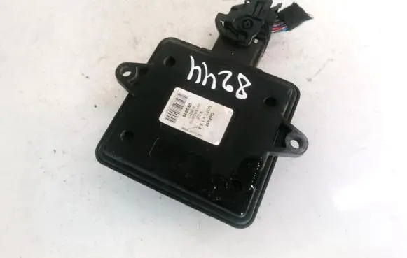 Toyota Avensis T250 LP gas control unit module E867R017009 E8110R007010