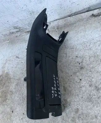 Toyota Avensis T250 Glove box central console 