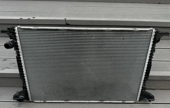 Audi Q7 4M Coolant radiator 8W0121251AK 131021 777162