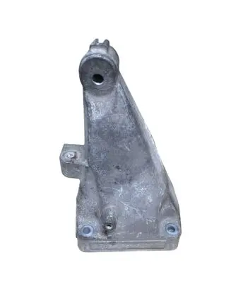 Mercedes-Benz Vito Viano W639 Engine mounting bracket A6462230804