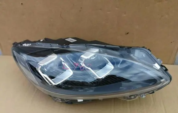 Ford Kuga III Headlight/headlamp