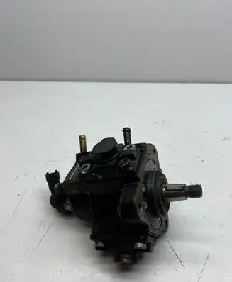 Opel Zafira B Fuel injection high pressure pump 0445010156 0055206679