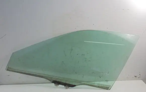 Honda Accord Front door window glass four-door 