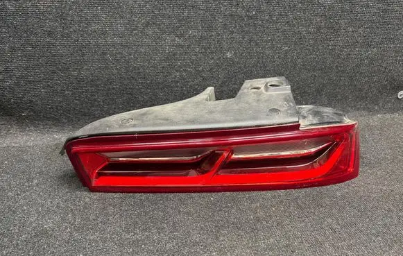Rear/tail lights