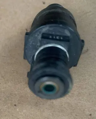 Jaguar XJ X300 Fuel injector 1317