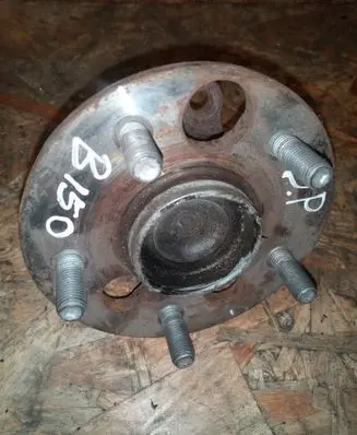 Toyota Auris E180 Rear wheel hub 8954402040