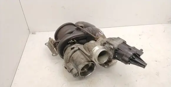 BMW 3 F30 F35 F31 Turbo MFD4947702025 7634486 7609210