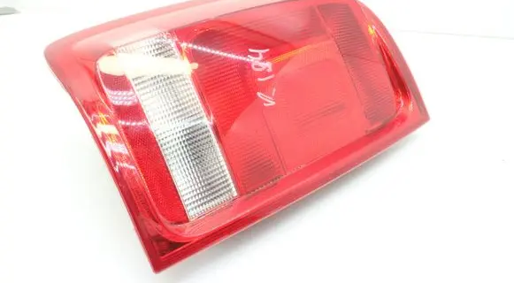 Volkswagen Amarok Rear/tail lights