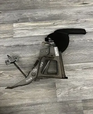 Honda CR-V Handbrake/parking brake lever assembly 4710FT0AG000