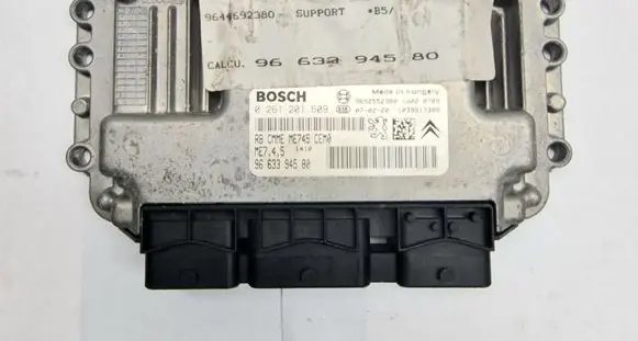Citroen C4 I Engine control unit/module 0261201609 9663394580