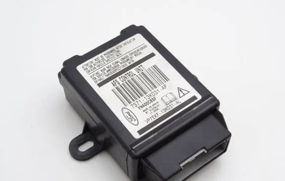 Ford Mondeo MK IV Light module LCM 7S7113K031AF