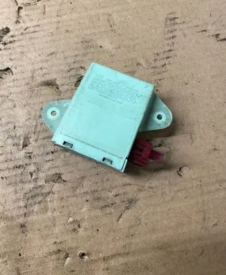 Chrysler Grand Voyager III Other control units/modules 04686087 DE44837A