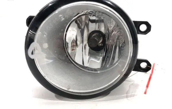 Toyota Avensis T250 Front fog light