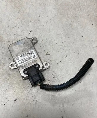Opel Vectra C ESP acceleration yaw rate sensor 13223930 15113701 A2C53081144