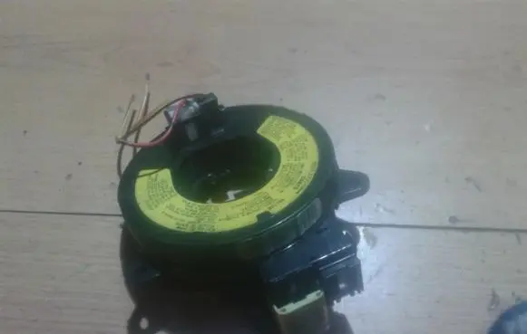Mazda 323 F Airbag slip ring squib (SRS ring)