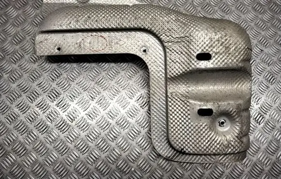 Chrysler Pacifica Exhaust heat shield 68214227AB 68214227