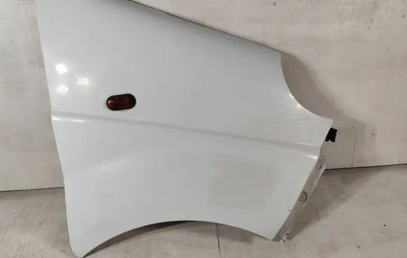Opel Vivaro Fender Blotnikprawy