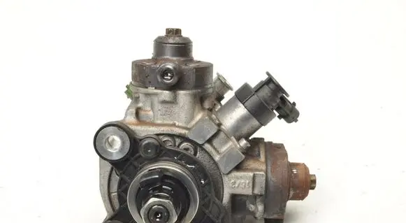 Volvo XC60 Fuel injection high pressure pump 31372081