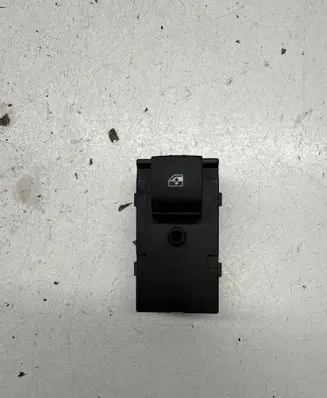 Opel Mokka Electric window control switch 13301888