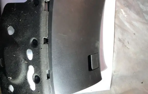 Opel Insignia A Glove box 13273294