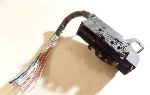 Honda FR-V ABS module connector plug 19284014566