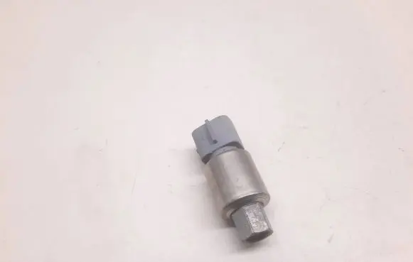 Ford Kuga I Air conditioning (A/C) pressure sensor 3S4H19D594AA 283502
